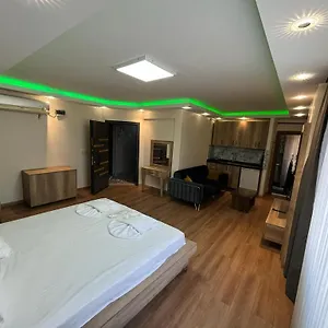 https://taksim-family-apart.istanbul-turkeyhotels.com